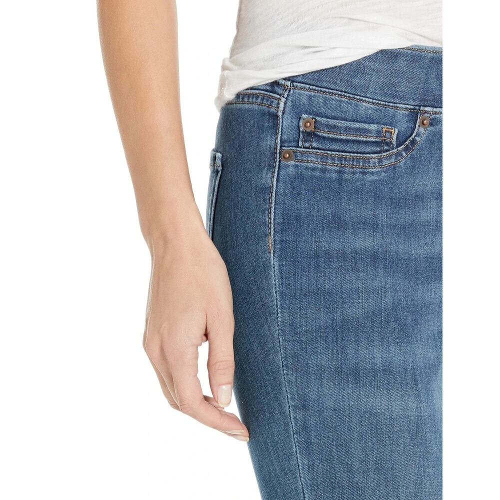Amazon Essentials Women's Mid-Rise Stretch Pull-On Jegging - Discontinued - Picture 4 of 4